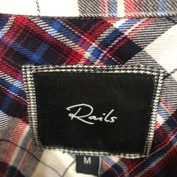 Rails button down - Picture 2 of 2